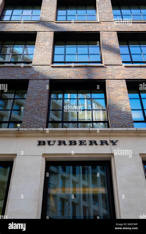 burberry group plc horseferry house horseferry road london sw1p 2aw|burberry plc horseferry.